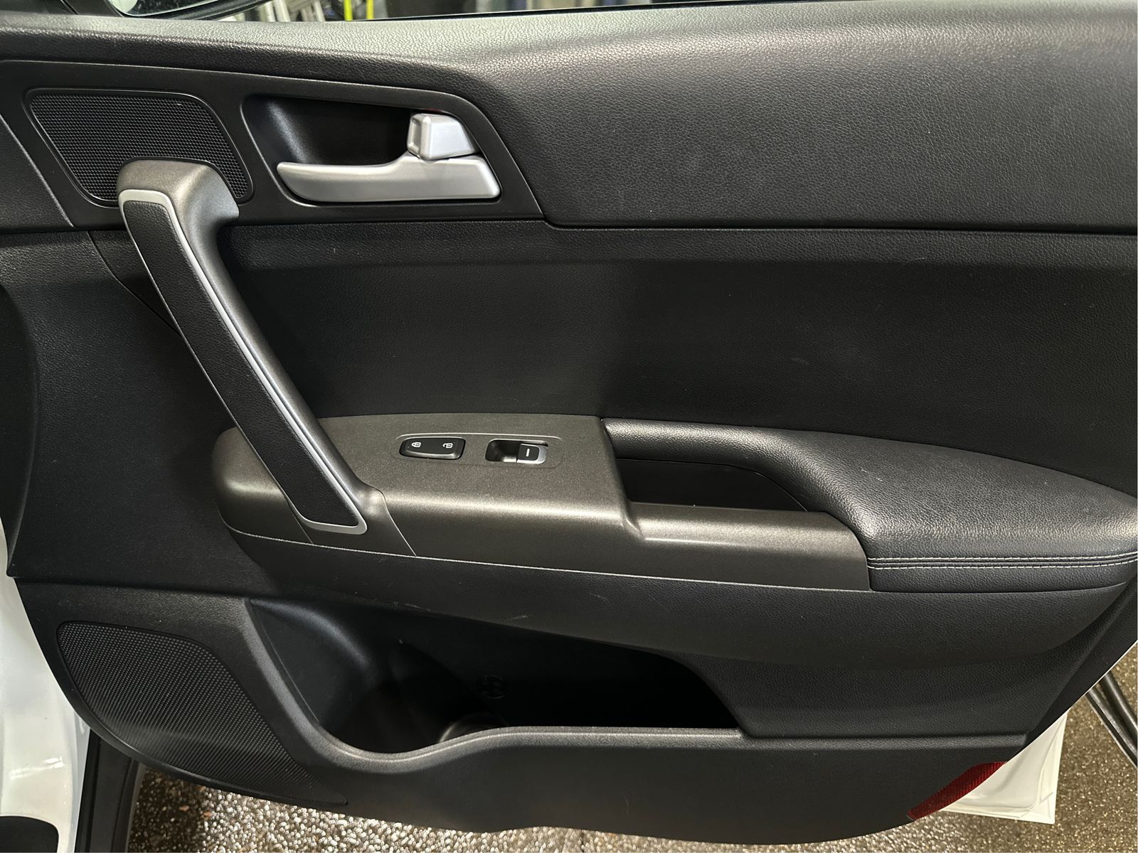 2018 Kia Sportage LX - Photo 21