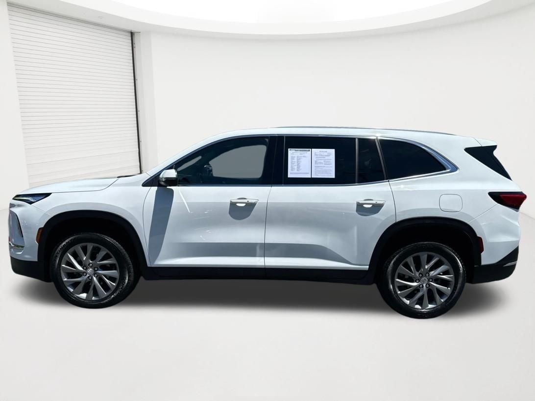 2025 Buick Enclave Preferred - Photo 8