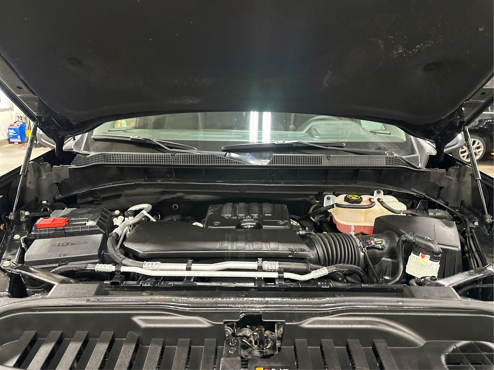 2023 Chevrolet Silverado 1500 LT - Photo 11