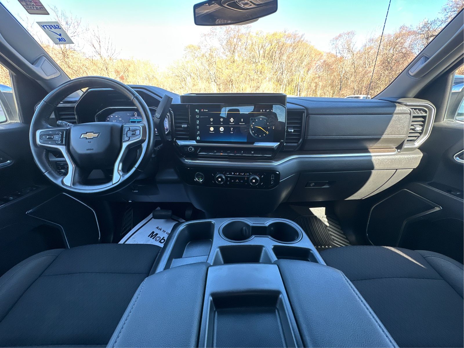 2023 Chevrolet Silverado 1500 LT - Photo 24