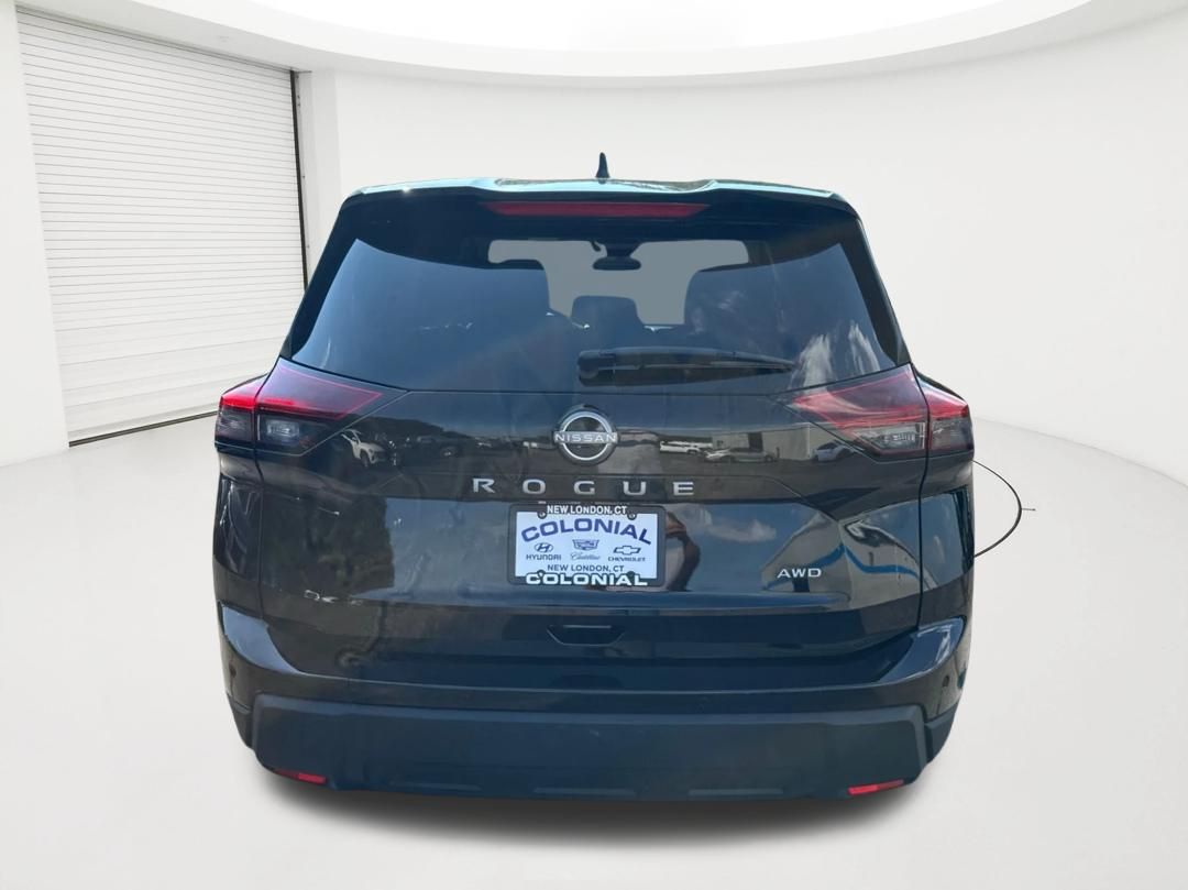 2024 Nissan Rogue S - Photo 6