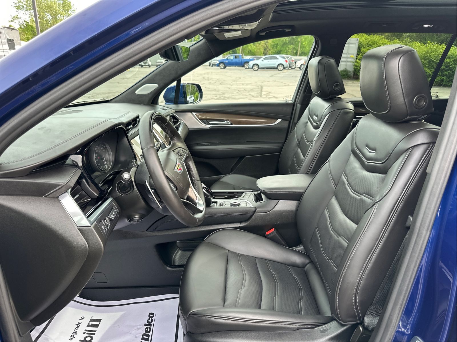 2025 Cadillac XT6 Sport - Photo 9