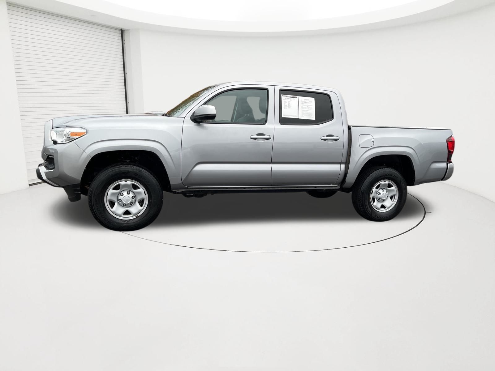 2021 Toyota Tacoma SR V6 photo 2