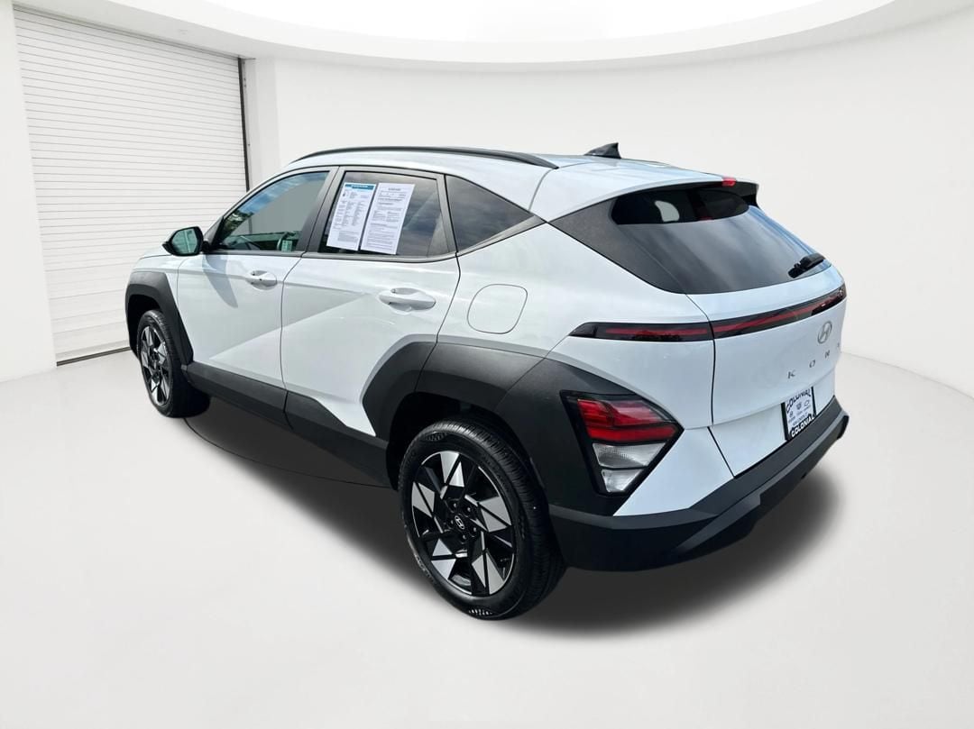 2025 Hyundai Kona SEL - Photo 7