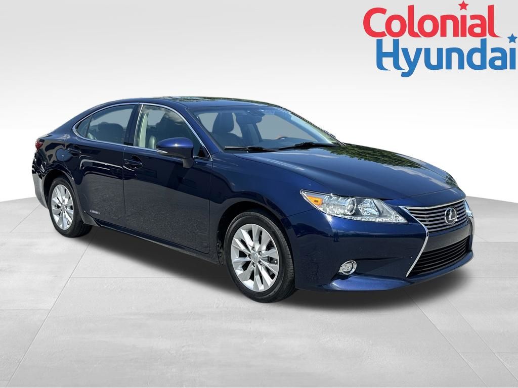 2014 Lexus ES 350 300h's photo