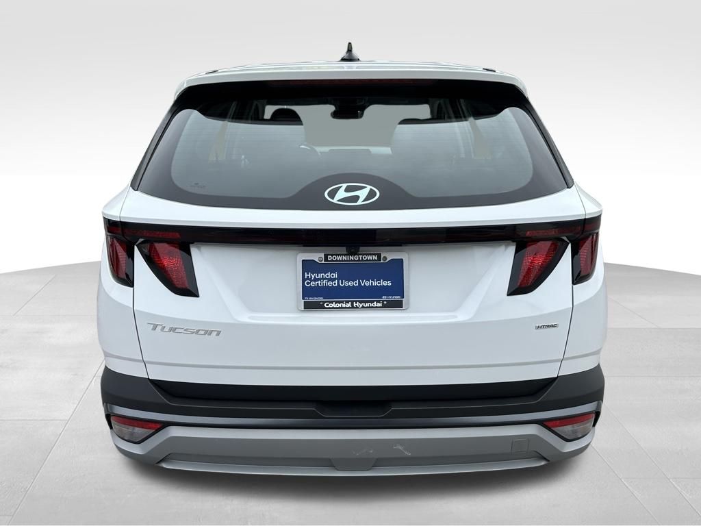 2025 Hyundai Tucson SE - Photo 6