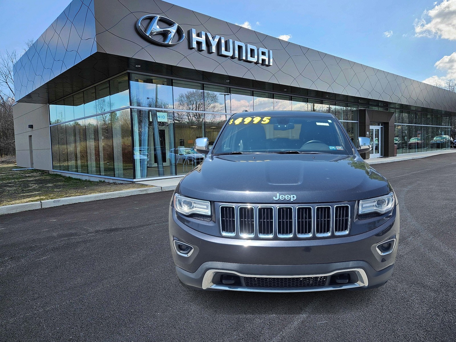 Used 2014 Jeep Grand Cherokee Limited with VIN 1C4RJFBG2EC538240 for sale in Downingtown, PA