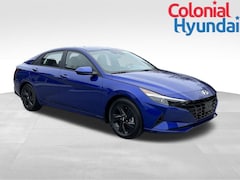 2023 Hyundai Elantra SEL Sedan