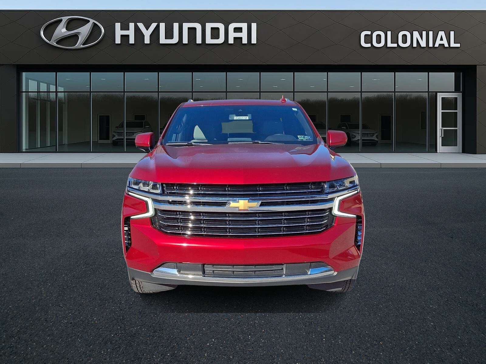 2021 Chevrolet Tahoe LT photo 2