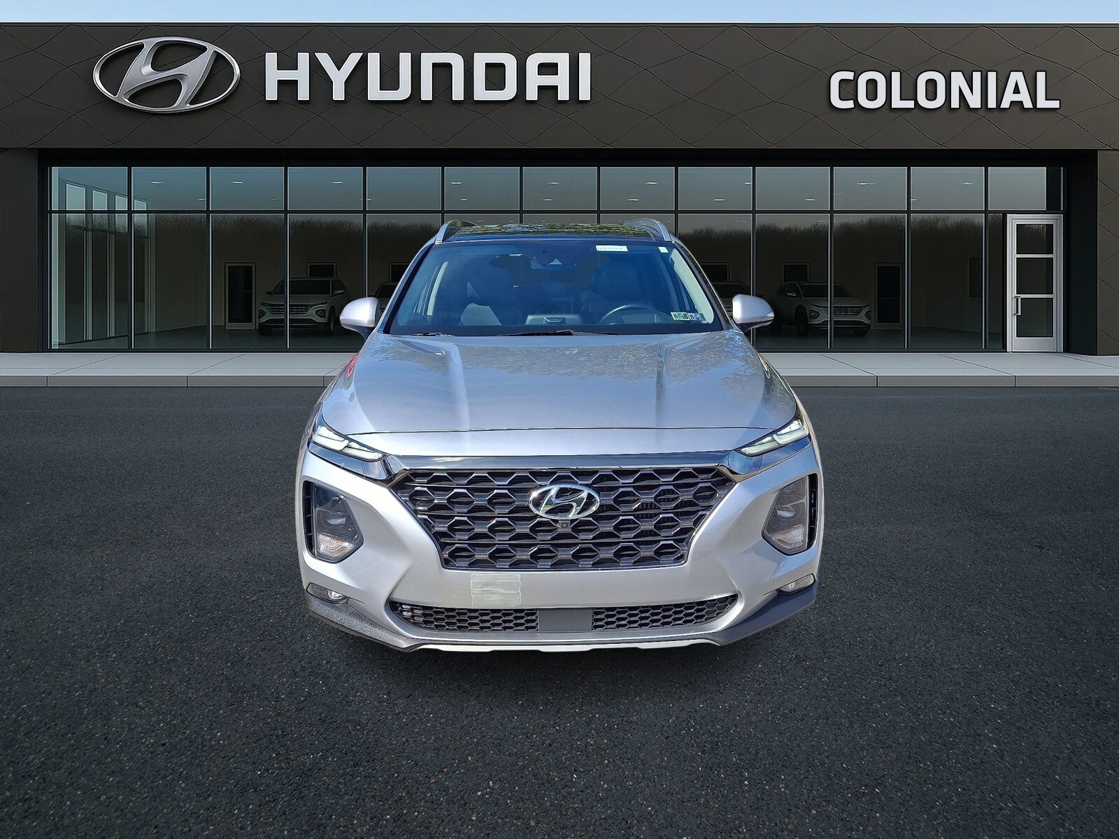 2020 Hyundai Santa Fe Limited 2.0T photo 2