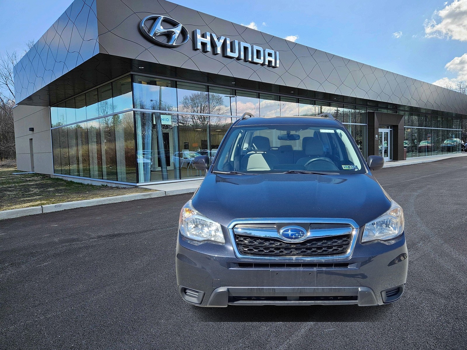 Used 2016 Subaru Forester i with VIN JF2SJABCXGH557773 for sale in Downingtown, PA