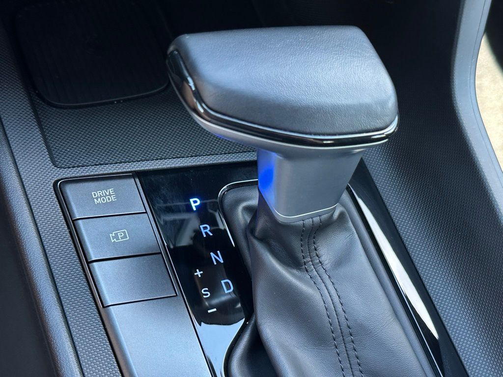 2025 Hyundai Elantra SEL - Photo 18