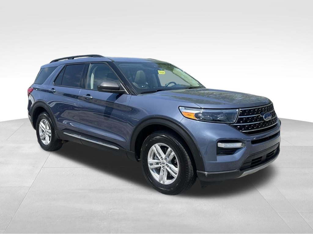 2021 Ford Explorer XLT 4WD's photo