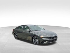 2025 Hyundai Elantra Hybrid Limited Sedan