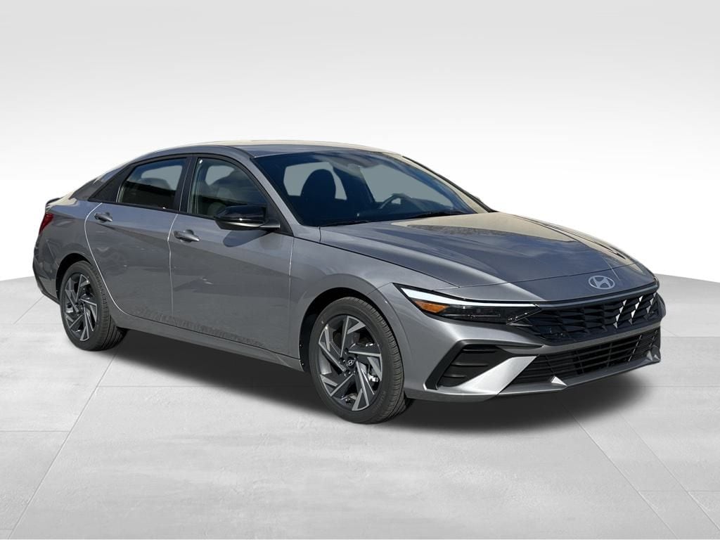 New 2025 Hyundai Elantra SEL Sport Sedan