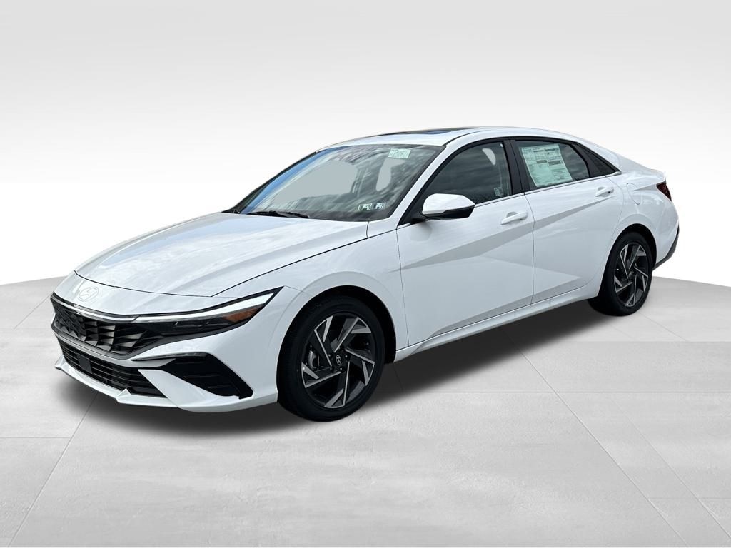 New 2025 Hyundai Elantra Limited Sedan
