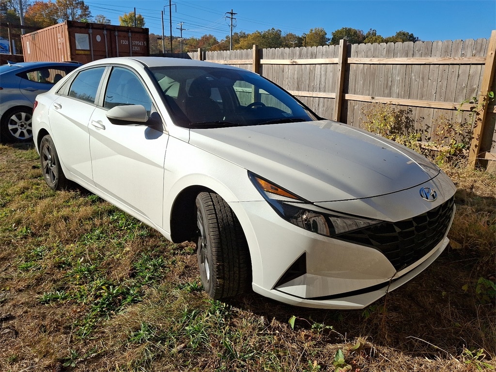 Used 2022 Hyundai Elantra For Sale in Downingtown, PA Near West Chester