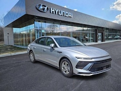 2025 Hyundai Sonata SE Sedan