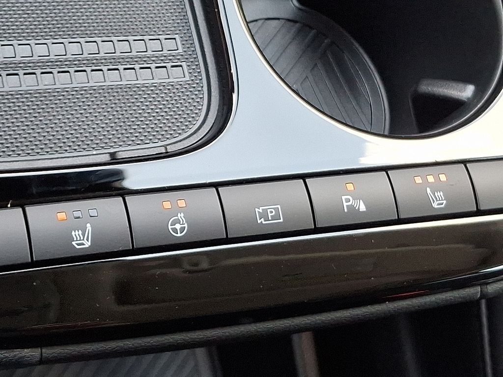 2025 Hyundai IONIQ 5 SEL - Photo 12