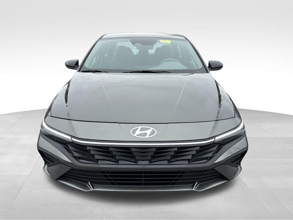 New 2026 Hyundai Elantra SEL Sport Sedan