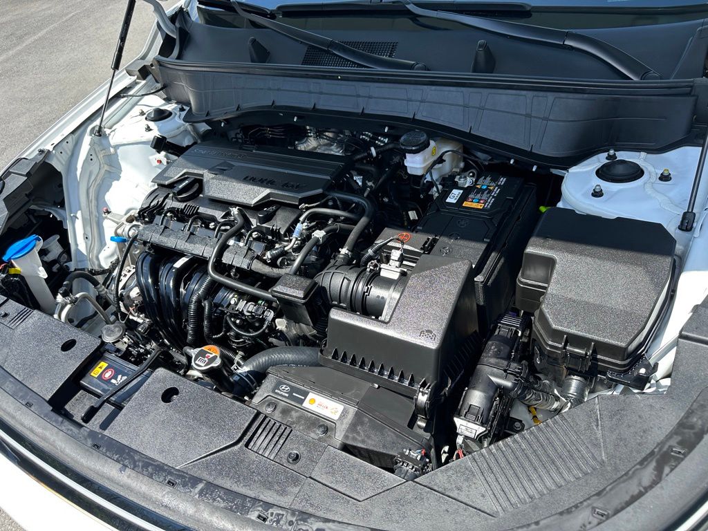 2025 Hyundai Kona SEL - Photo 24