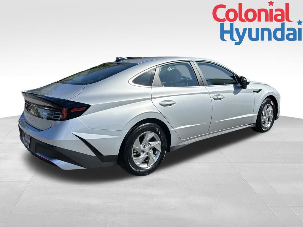 2025 Hyundai Sonata SE - Photo 7