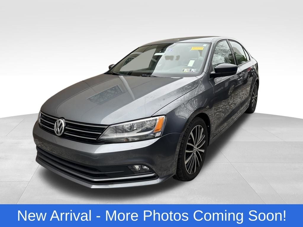 Used 2015 Volkswagen Jetta 1.8T Sport Sedan
