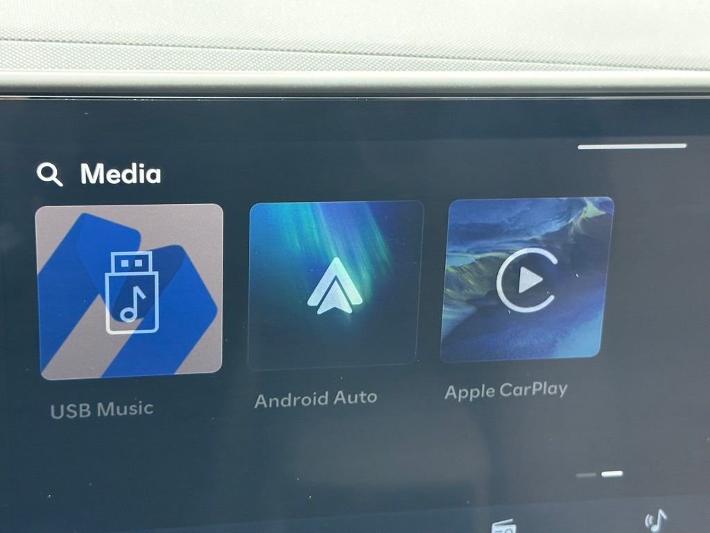 2025 Hyundai Kona SEL - Photo 21