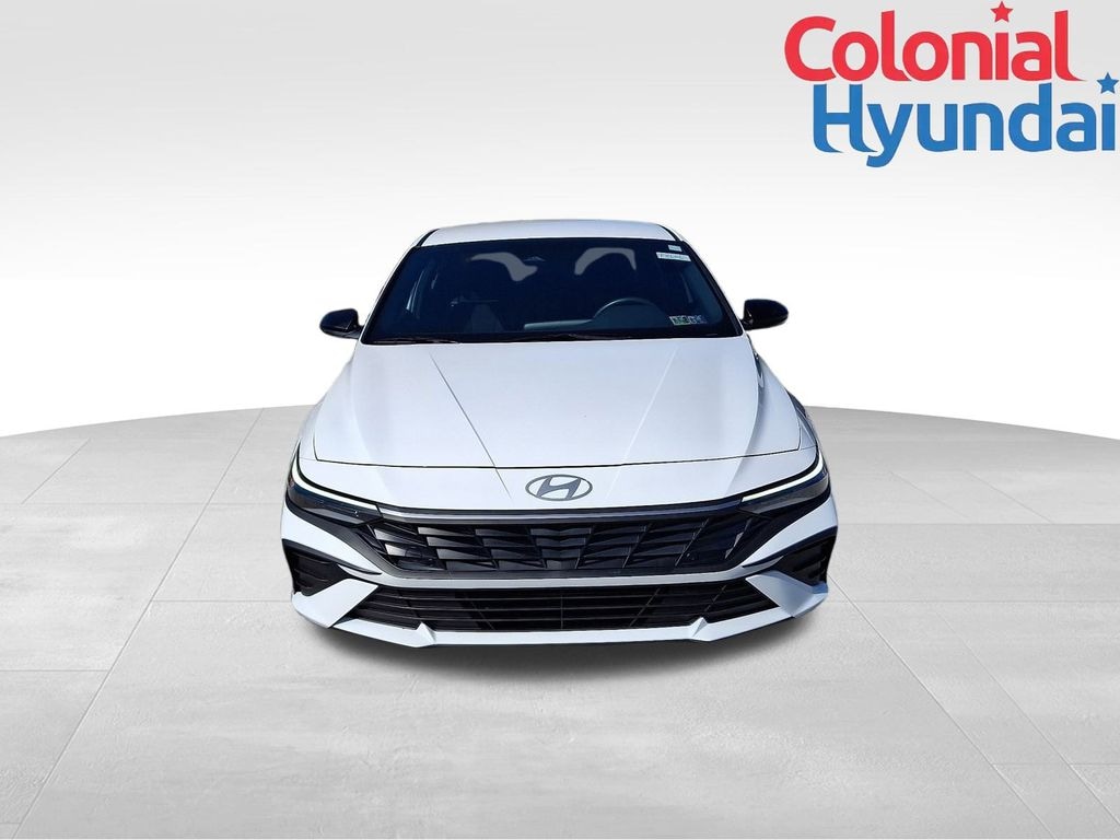 Certified 2025 Hyundai Elantra SEL Sport Sedan