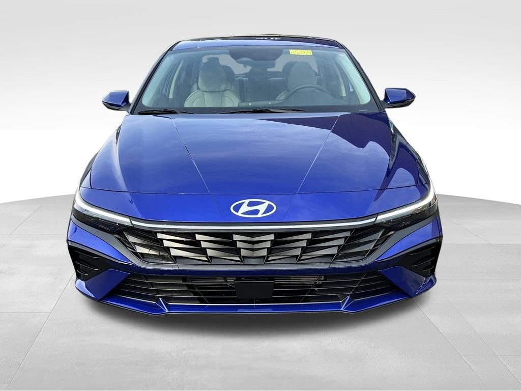 New 2026 Hyundai Elantra Limited Sedan