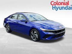 New 2025 Hyundai Elantra SEL Convenience Sedan Downingtown