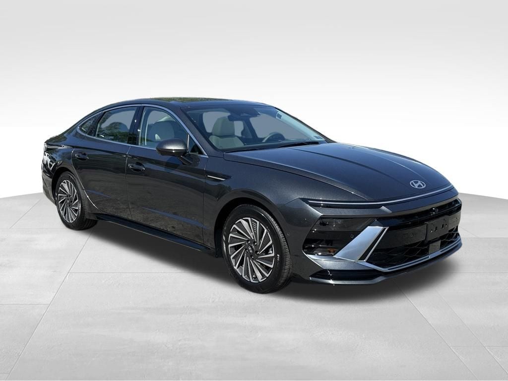 2026 Hyundai Sonata Limited's photo