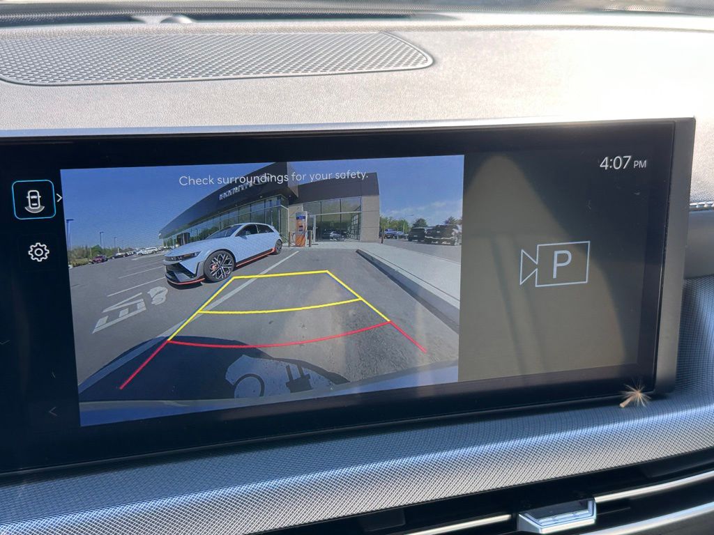 2025 Hyundai Sonata SE - Photo 21