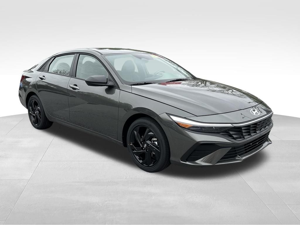 New 2026 Hyundai Elantra SEL Sport Sedan