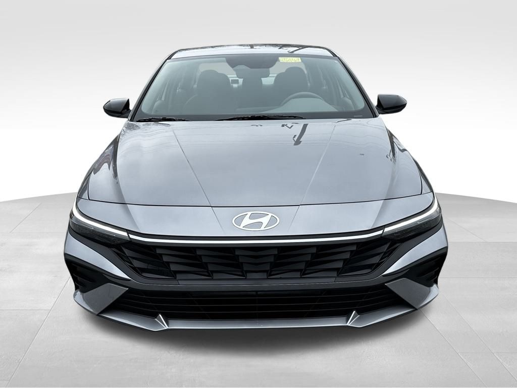 New 2026 Hyundai Elantra SEL Sport Sedan