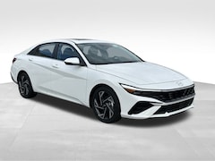 2025 Hyundai Elantra Limited Sedan