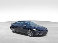 2025 Hyundai Elantra SEL Sport Sedan