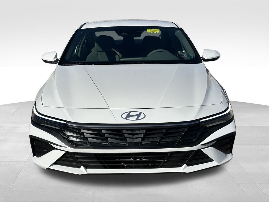 New 2026 Hyundai Elantra HEV Blue Sedan