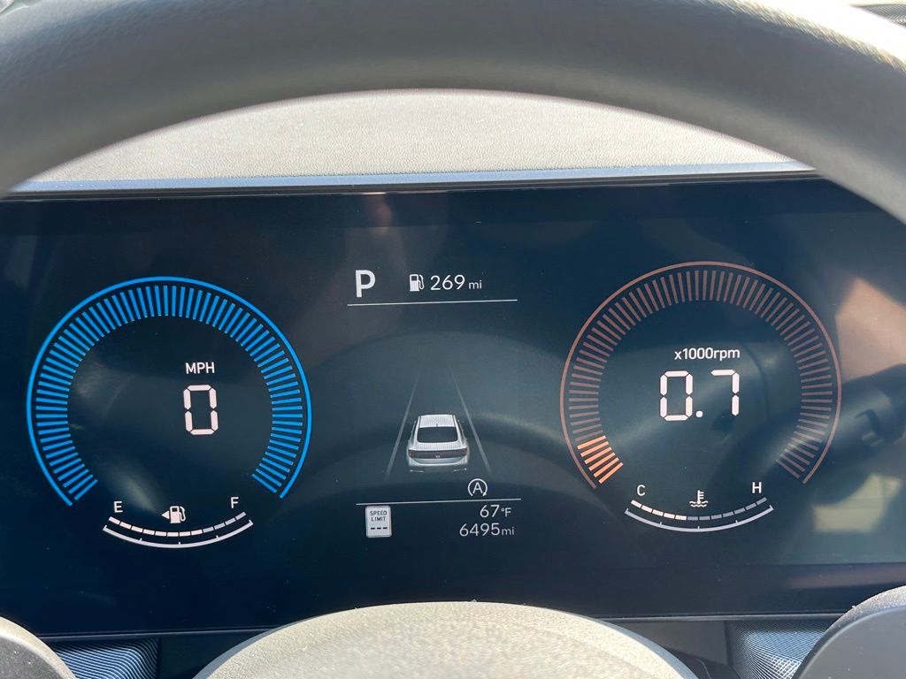 2025 Hyundai Sonata SE - Photo 16