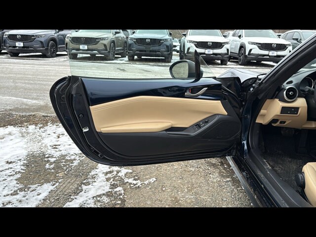 2025 Mazda MX-5 Miata Grand Touring - Photo 6
