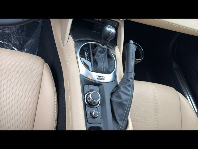 2025 Mazda MX-5 Miata RF Grand Touring - Photo 15