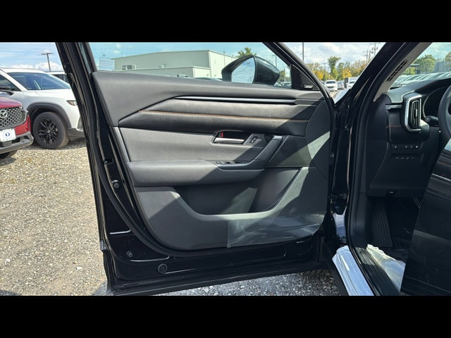 2026 Mazda CX-50 Premium - Photo 6