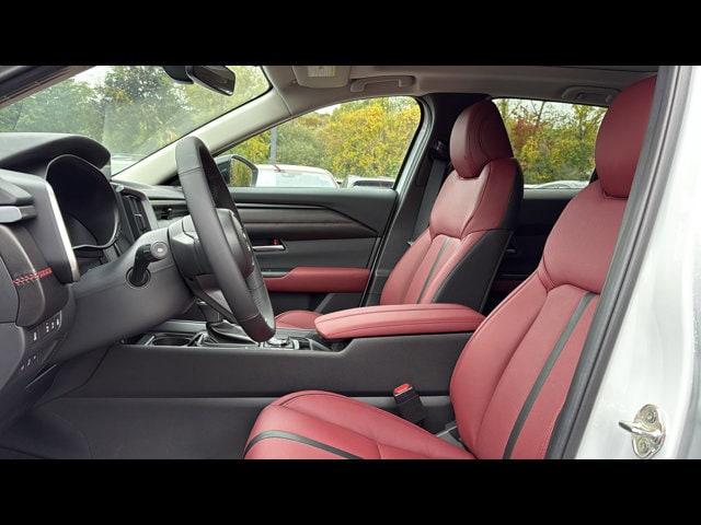 2026 Mazda CX-50 Premium - Photo 7