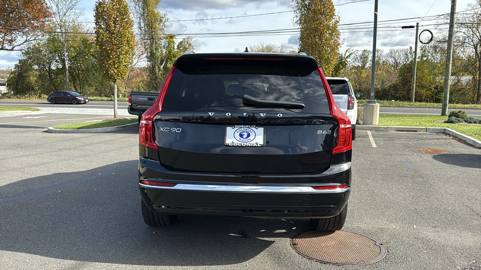 2024 Volvo XC90 Plus photo 2