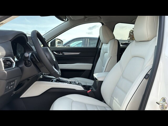 2025 Mazda CX-5 S Premium Plus package - Photo 7