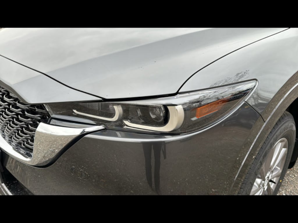 New 2025 Mazda CX-5 2.5 S Preferred AWD Sport Utility