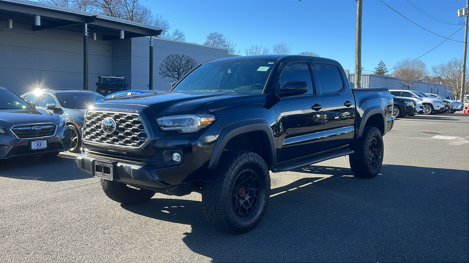 2023 Toyota Tacoma TRD Off-Road photo 3