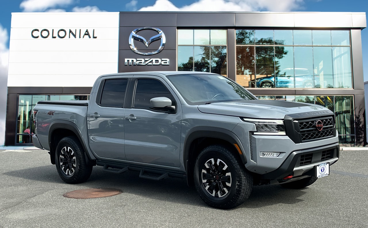 2023 Nissan Frontier PRO-4X's photo