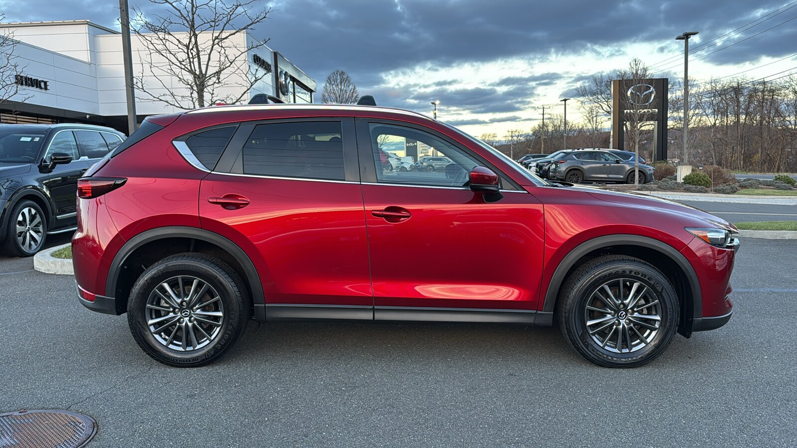 2020 Mazda CX-5 Touring photo 2