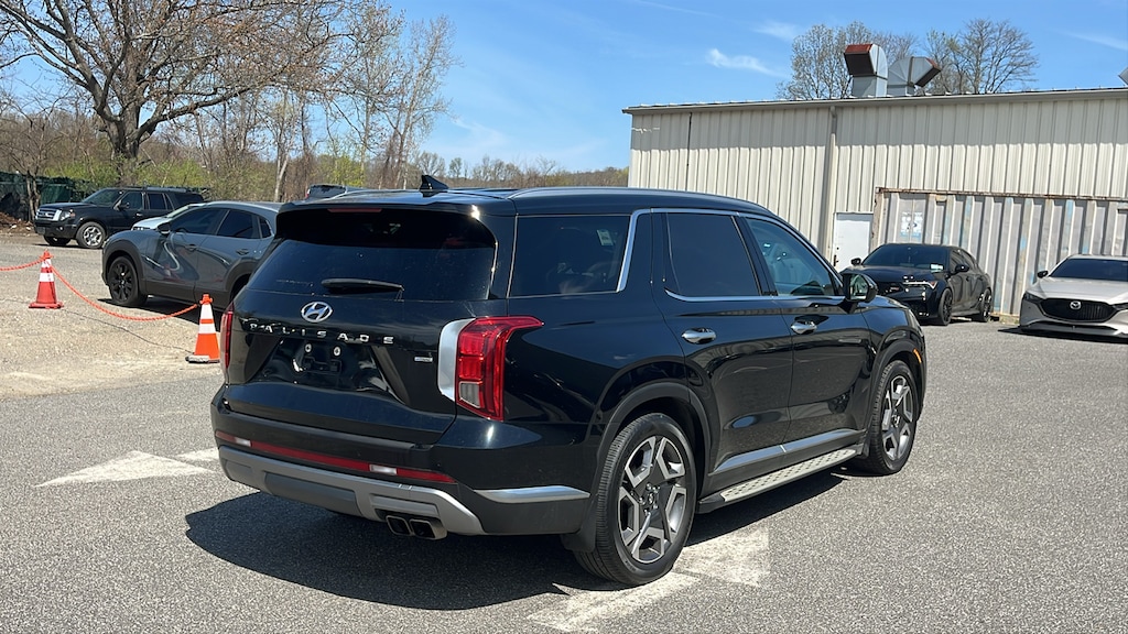Used 2023 Hyundai Palisade Limited Sport Utility